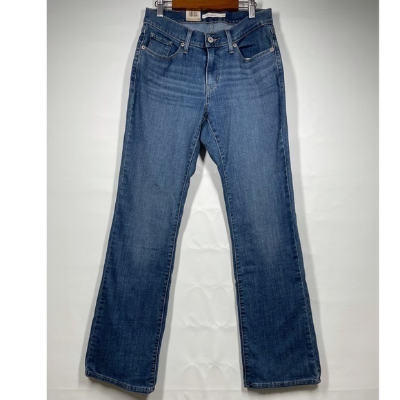 Levis Curvy Bootcut - Picture 1 of 2